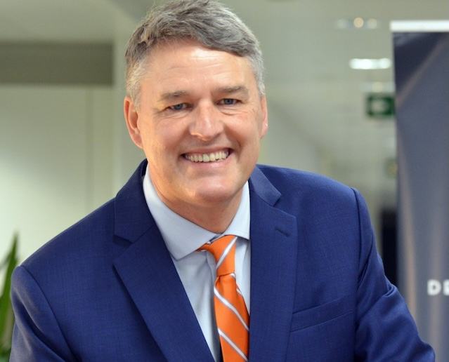 This time, let’s vote for football, By Hervé Verhoosel