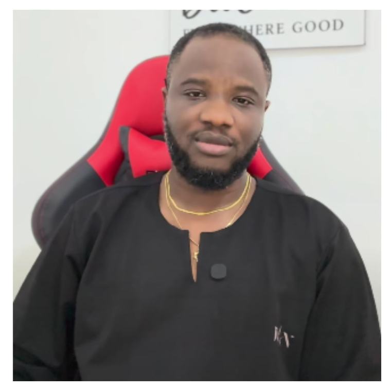 VeryDarkMan: DeeOne attacks IGP Disu over alleged refusal to arrest activist