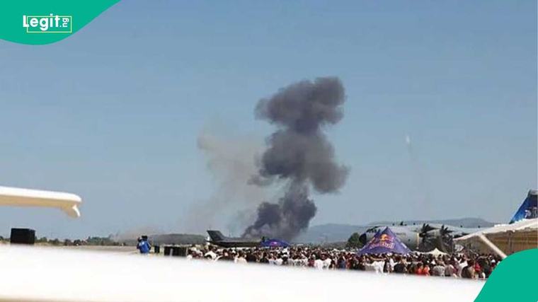 Breaking: Panic, tension as military aircraft crashes during parade